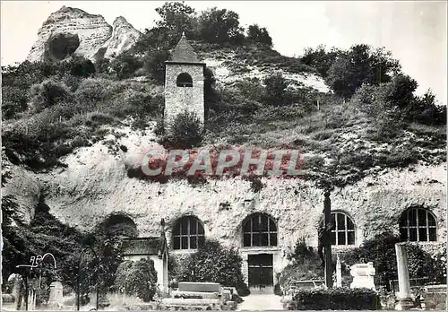 Cartes postales moderne Haute Isle (S et O) L'Eglise Souterraine et le Colombier