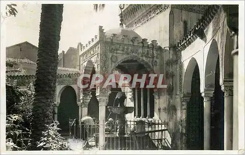 Cartes postales Oran Interieur de la Mosquee et Fontaine aux Oblutions