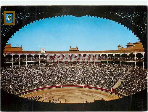 Cartes postales moderne Madrid Place des Taureaux Corrida