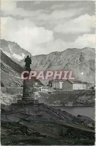 Cartes postales moderne Gd St Bernard 2472m la Statue et l'Hospice