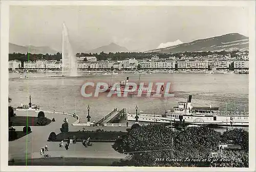 Cartes postales moderne Geneve la Rade le Jet d'Eau Bateaux