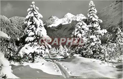 Moderne Karte Winterlandschaft bei Kandersteg