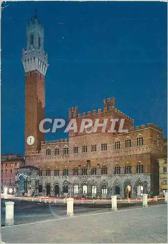 Cartes postales moderne Siena Nocturne du Palais Communal et de la Place du Champ