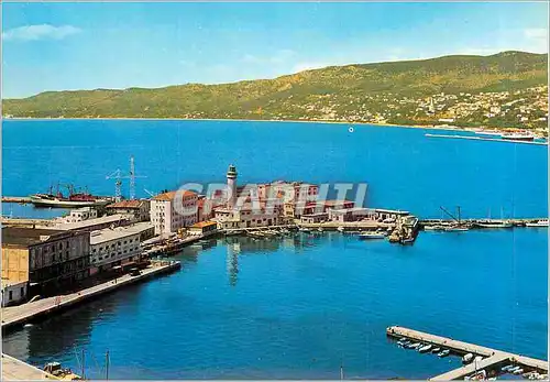 Moderne Karte Trieste Le Quai avec le Phare Bateaux