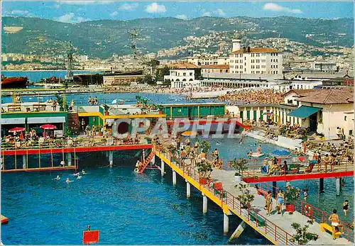 Cartes postales moderne Trieste Etablissement de Bains Ausonia