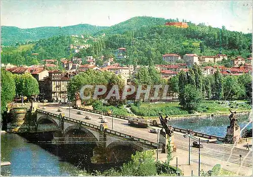 Cartes postales moderne Turin Pont Humbert et Colline