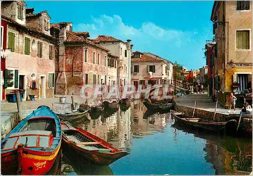 Cartes postales moderne Venezia Ile de Burano Bateaux