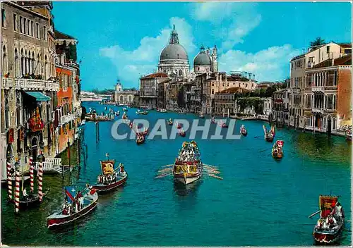 Cartes postales moderne Venezia La Regate Historique dans le Grande Canale Bateaux