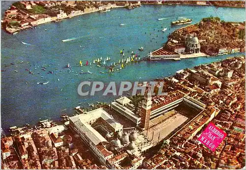 Cartes postales moderne Venezia Hotel Restaurant San Marco Piazza S Marco Bateaux