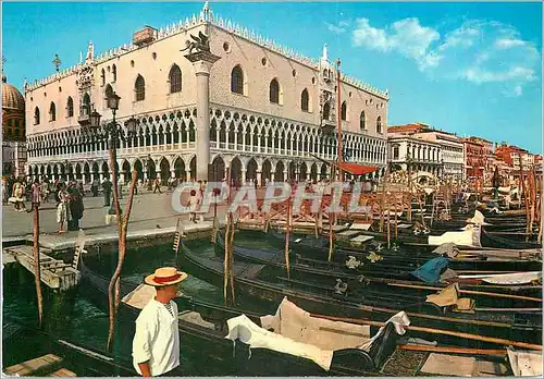 Cartes postales moderne Venezia Palais Ducal Bateaux