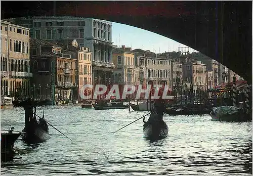 Cartes postales moderne Venezia Canal Grande Bateaux