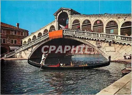 Cartes postales moderne Venezia Pont de Rialto et Gondole Bateau