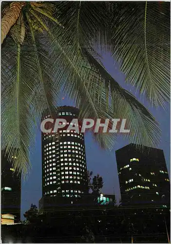 Cartes postales moderne Abidjan Republique de Cote d'Ivoire Immeuble Postel 2000 vu de Nuit