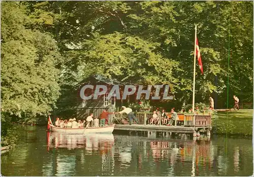 Cartes postales moderne Pleasure Boat in Frederiksborg Gardens