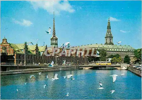 Cartes postales moderne Copenhagen Stock Exchange and Christiansborg Palace
