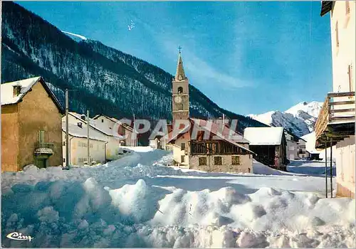 Cartes postales moderne Ristolas Alt 1640 m Centre du Village Au fond le Grand Gleiza