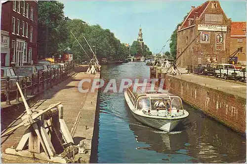 Cartes postales moderne Amsterdam Holland Les Ecluses a sas dites St Anthonlesluizen Bateau