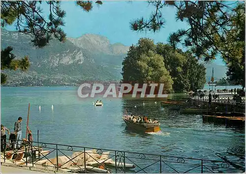Cartes postales moderne Annecy L'Ile des Cygnes et la Tournette Bateaux