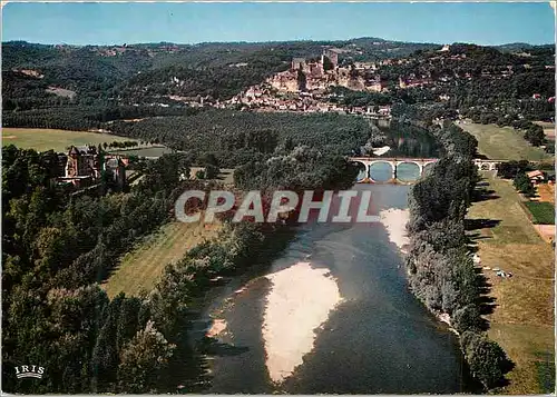 Cartes postales moderne Chateaux en Perigord La Vallee de la Dordogne Chateau de Pont de Castelnaud au fond Beynac