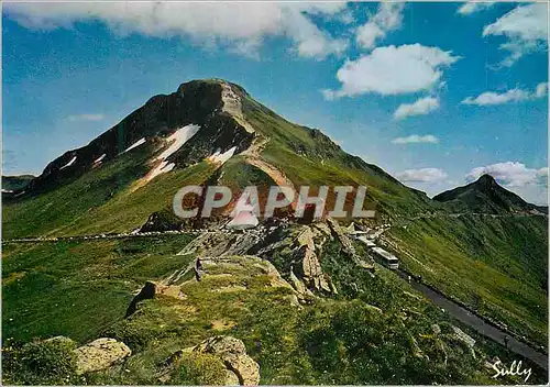 Cartes postales moderne Le Puy Mary (Cantal) Alt 1787 m Col Routier le plus eleve du Massif Central