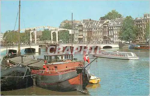 Cartes postales moderne Amsterdam Amsel avec Magere Brug Bateaux Peniche