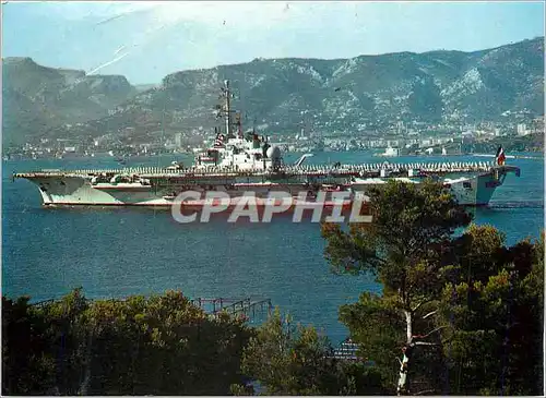 Cartes postales moderne Toulon Lumiere et Beaute de la Cote d'Azur Entree Majestueuse du Foch en Rade de Toulon Bateau P