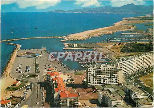 Cartes postales moderne Saint Cyprien Plage (Pyrenees Orientales) La Cote Vermeille Vue aerienne Les Bassins Bateaux