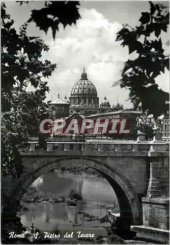 Cartes postales moderne Roma St Pierre vu du Tibre