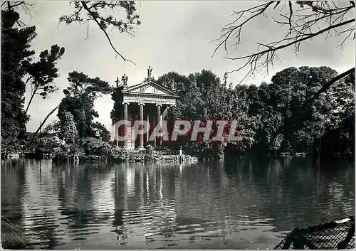 Cartes postales moderne Roma Villa Borghese le petit lac avec le Temple