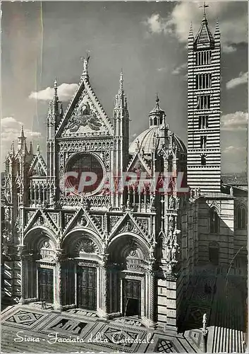 Cartes postales moderne Siena La Facade de la Cathedrale