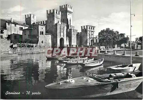Cartes postales moderne Sirmione Il Porto Bateau