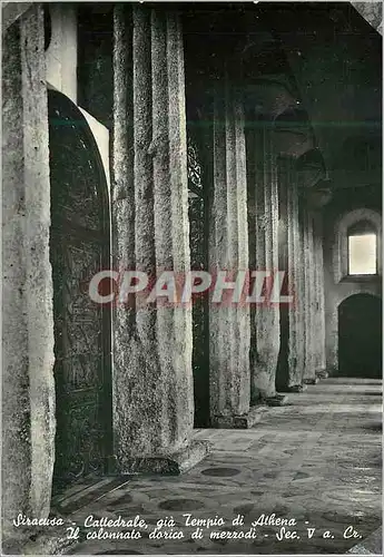 Cartes postales moderne Siracusa Cattedrale gia Tempio di Athena il Colonnato dorico di merrodi Cathedrale jadis temple