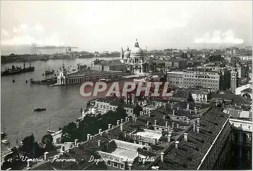 Cartes postales moderne Venezia Panorama Dogara Chiese Salute