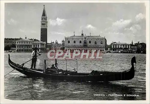 Cartes postales moderne Venezia Panorama E Gondola Bateau