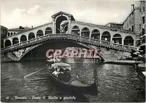 Cartes postales moderne Venezia Ponte di Rialto e gondola Pont de Rialto et gondole Bateau