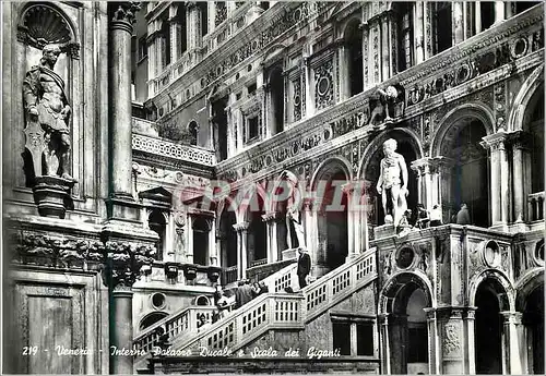 Moderne Karte Venezia Interieur du Palais Ducal et l'escalier des Geants