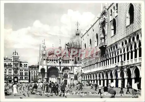 Cartes postales moderne Venezia Angolo Palazzo Ducale e Torre dell Ozologio