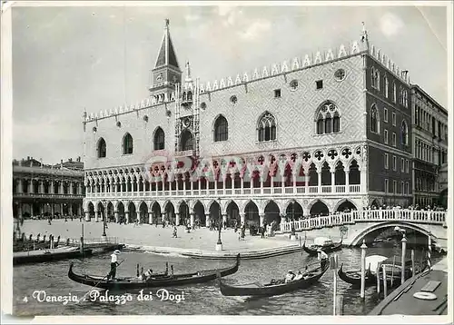 Cartes postales moderne Venezia Palazzo dei Dogi Bateaux