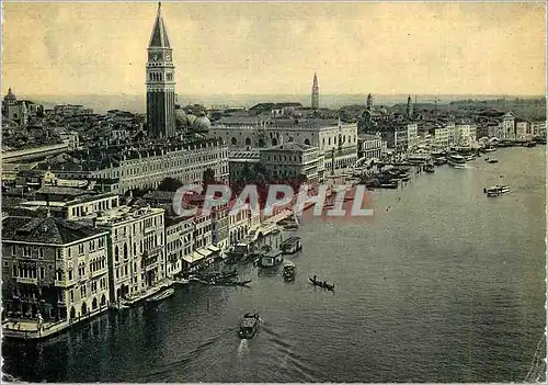 Cartes postales moderne Venezia Vue generale de la Satute Bateaux