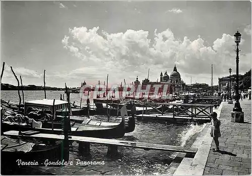 Cartes postales moderne Venezia Gondole e Panorama Baetaux