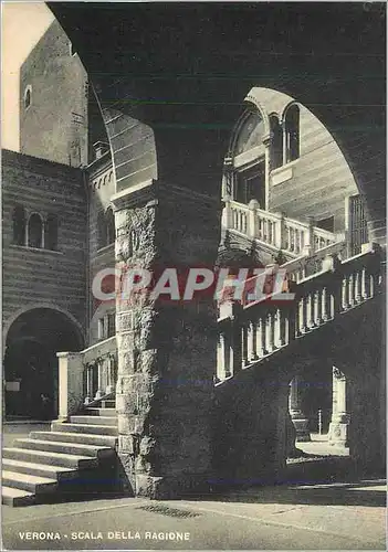 Cartes postales moderne Verona Scala Della Ragione