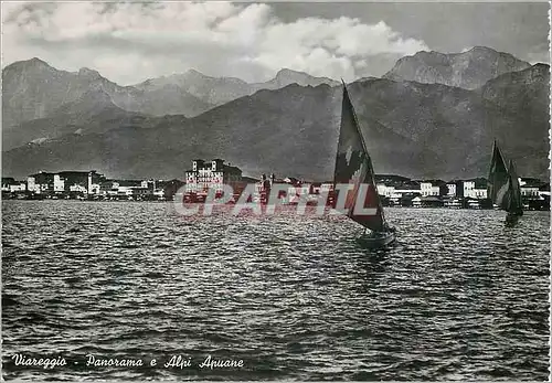 Cartes postales moderne Viareggio Panorama e Alpi Apuane Bateaux