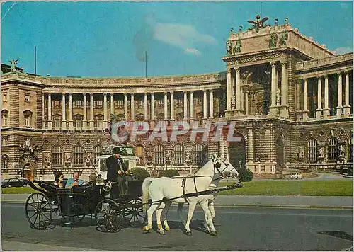 Cartes postales moderne Vienne Neue Hofburg Caleche Cheval