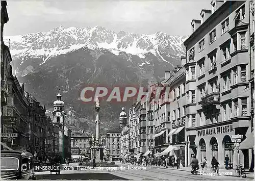 Cartes postales moderne Innsbruck Maria TheresienstraBe gegen die Nordkette Monopol