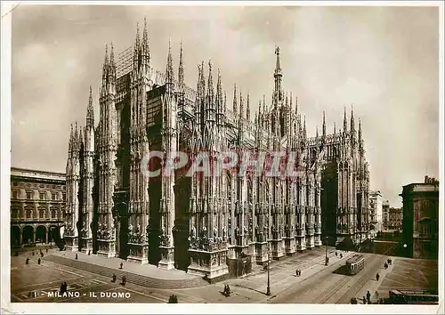 Cartes postales moderne Milano Il Duomo Tramway