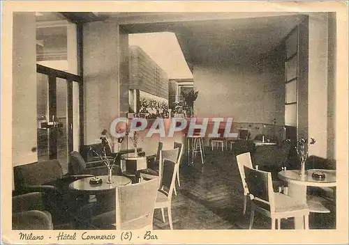 Cartes postales moderne Milano Piazza Fontana Hotel Commercio