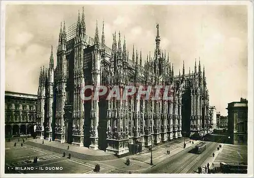Cartes postales moderne Milano Il Duomo Tramway