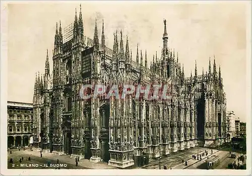 Cartes postales moderne Milano Il Duomo Tramway
