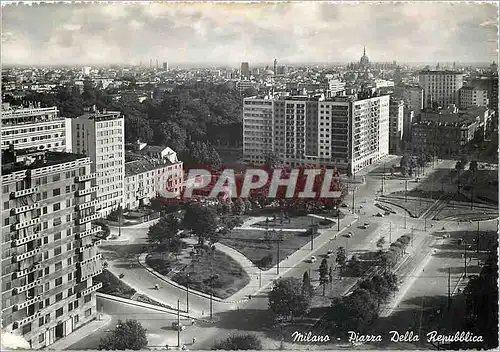 Cartes postales moderne Milano Piazza Della Republica