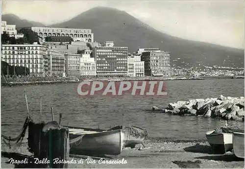 Cartes postales moderne Napoli Vue de la Rotonde de Rue Caracciolo